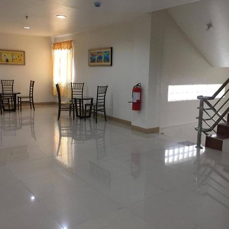 Meaco Royal Hotel - Lipa Lipa City Ngoại thất bức ảnh