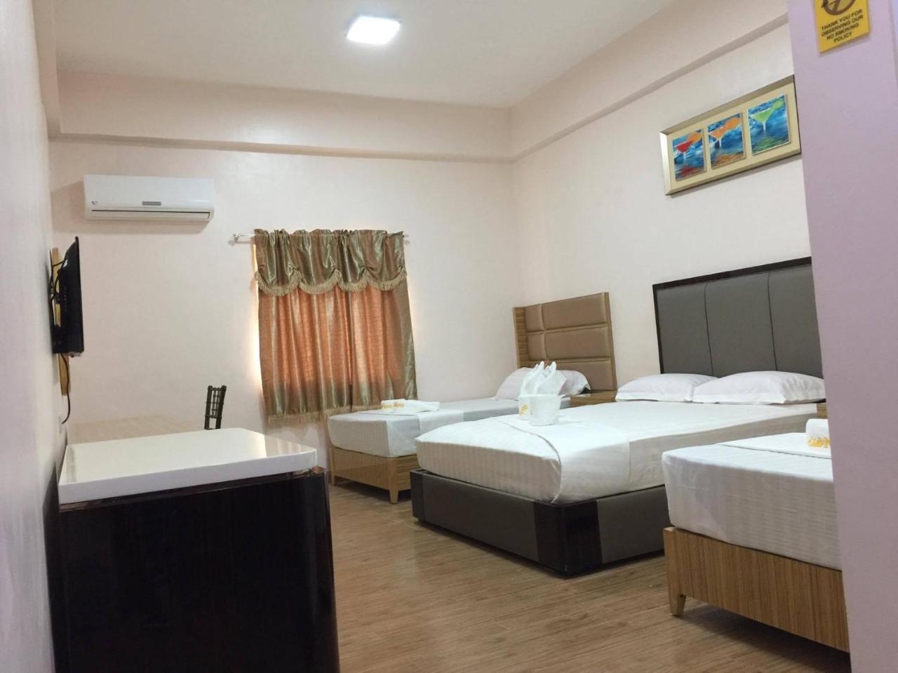 Meaco Royal Hotel - Lipa Lipa City Ngoại thất bức ảnh