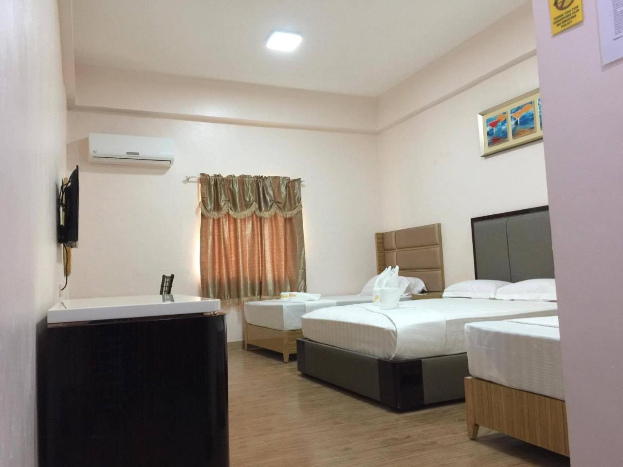 Meaco Royal Hotel - Lipa Lipa City Ngoại thất bức ảnh